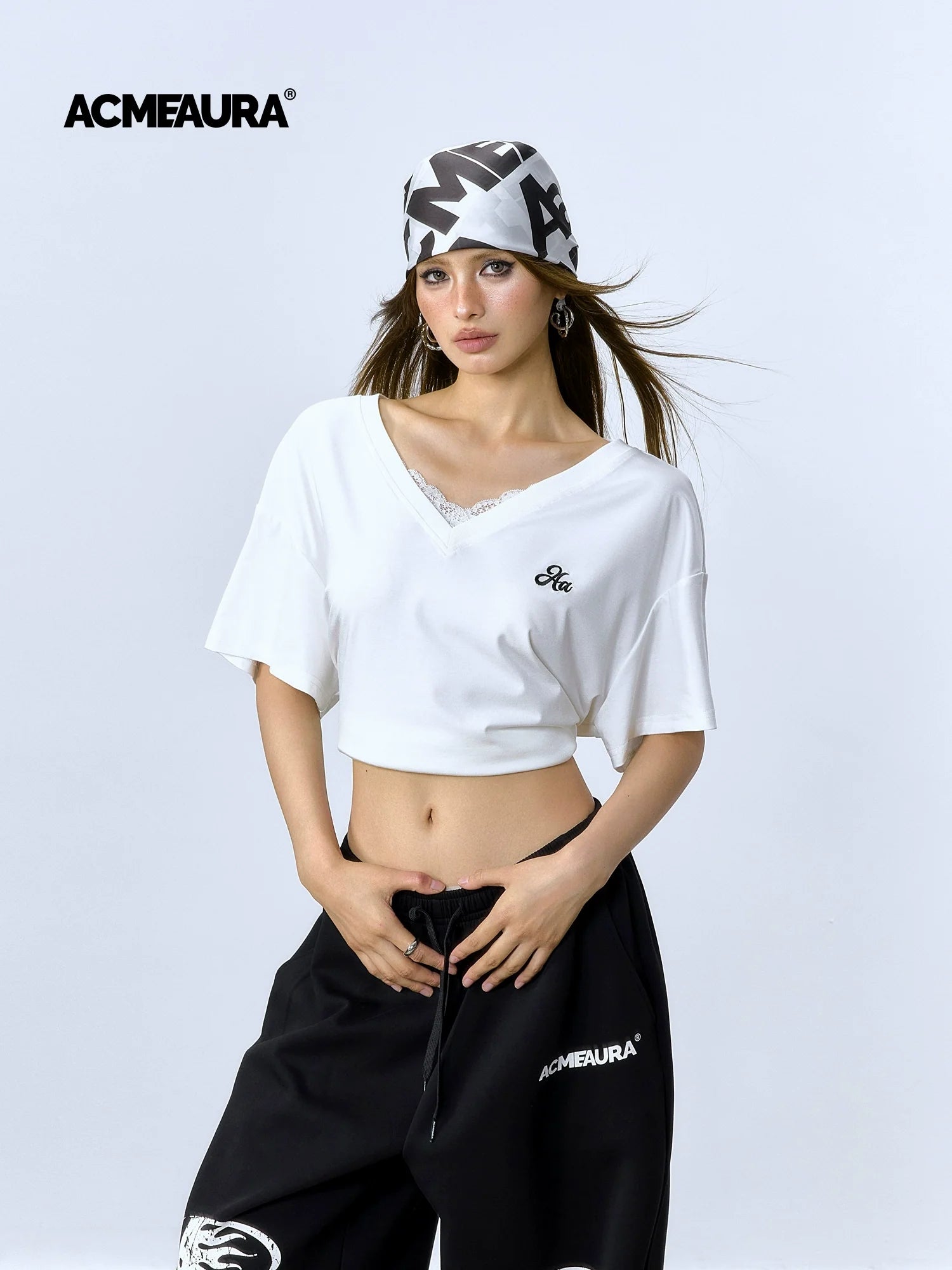 AcmeAura® V-neck Loose Short-sleeved T-shirt KT3202